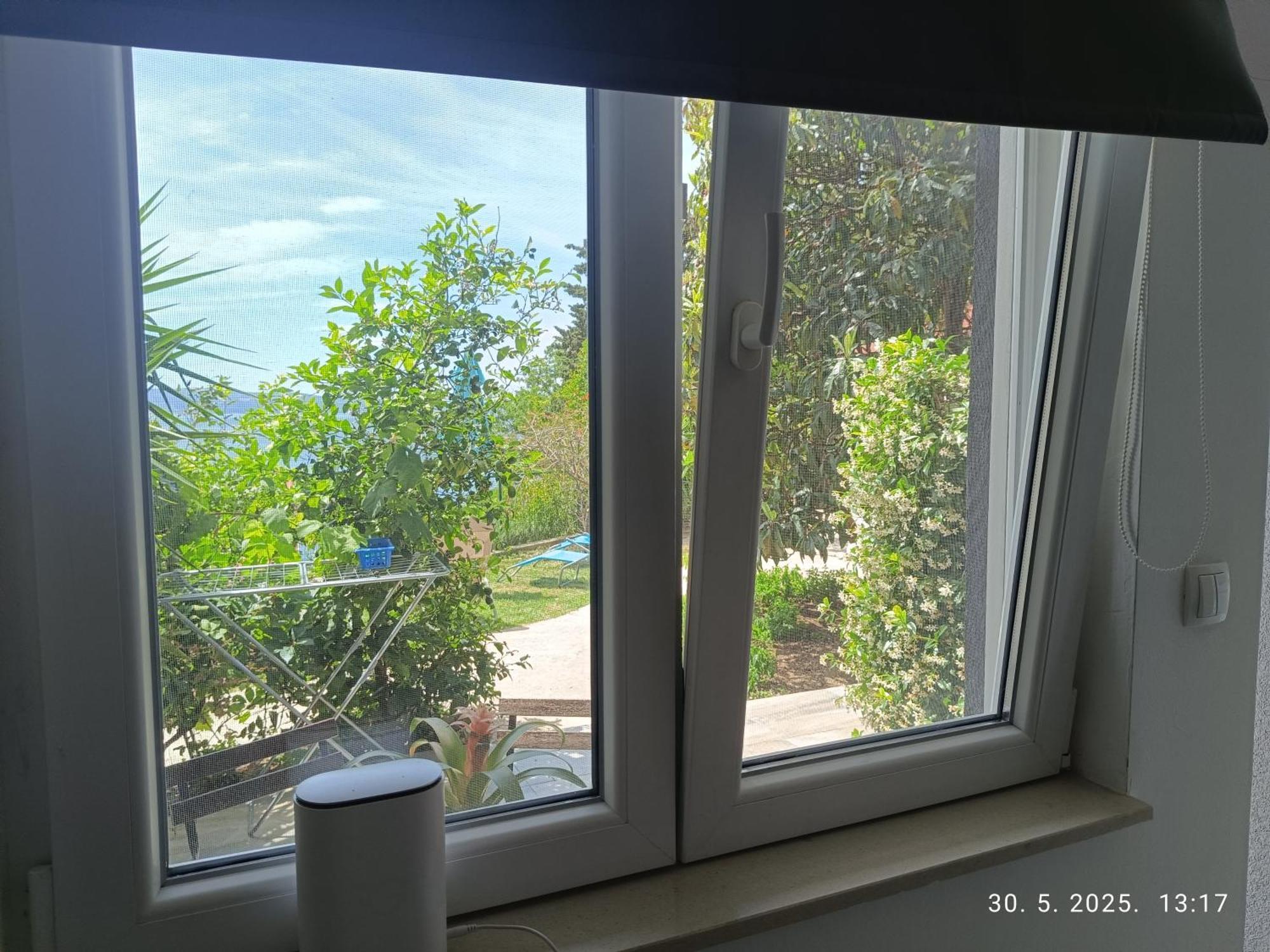 Leonica Appartement Omiš Buitenkant foto